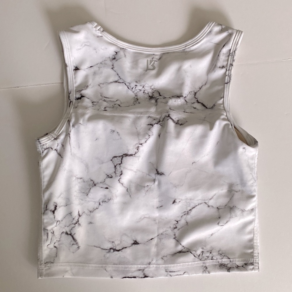 Buffbunny Marble Top - Picture 2 of 3